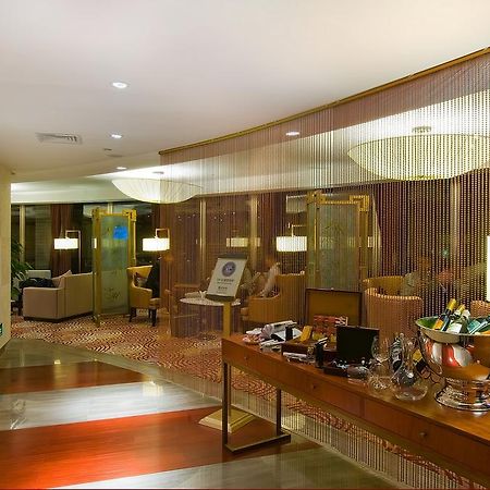 Landison Plaza International Hotel Zhenjiang  Interior foto