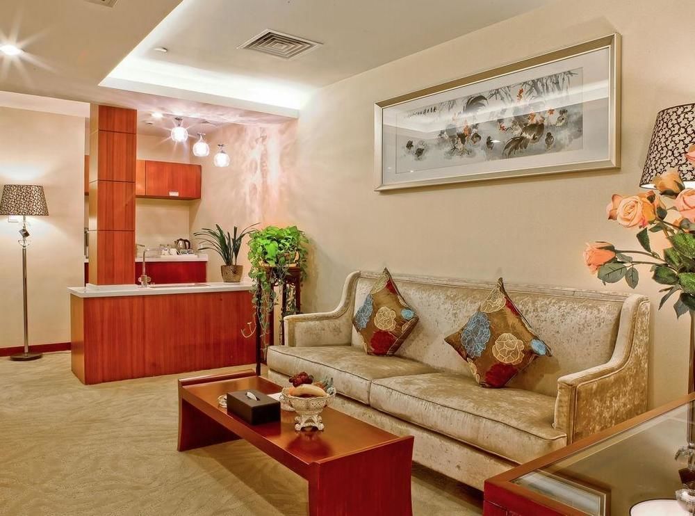 Landison Plaza International Hotel Zhenjiang  Exterior foto