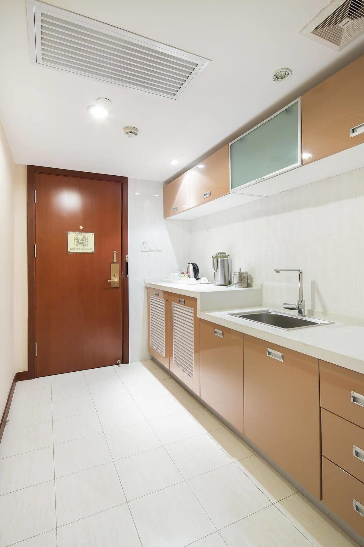 Landison Plaza International Hotel Zhenjiang  Exterior foto